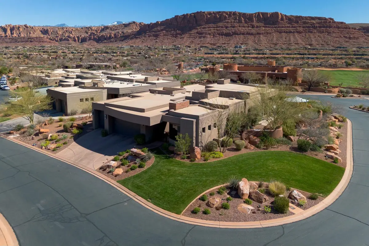 2549 W Sinagua Trail, Saint George, UT 84770 - #1