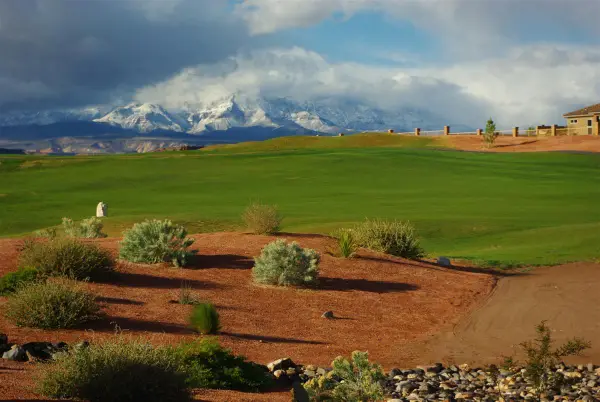 4765 S Ironwood Dr, St George, UT 84790