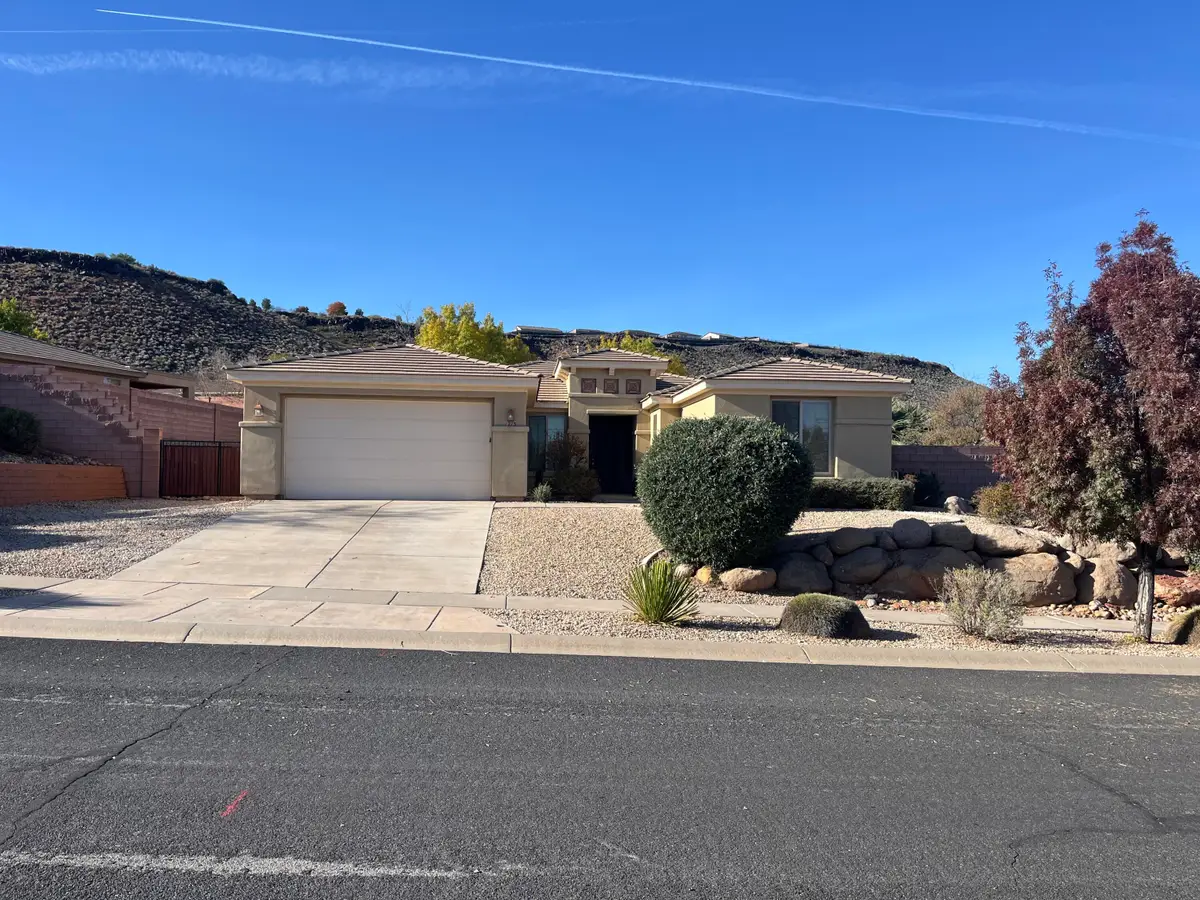 1273 N Overland Trails Cir, Washington, UT 84780 - #1