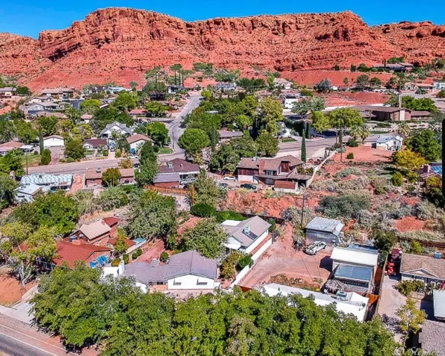 288 Diagonal St, Saint George, UT 84770 - #3
