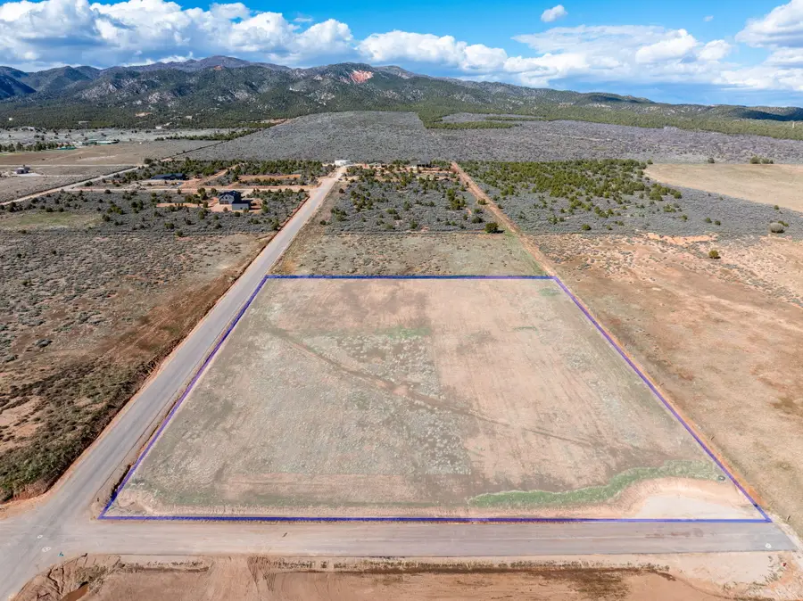 1705 E 460 N, New Harmony, UT 84757 - #3