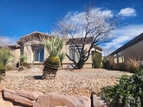 2166 N Canyon Greens Dr, Washington, UT 84780