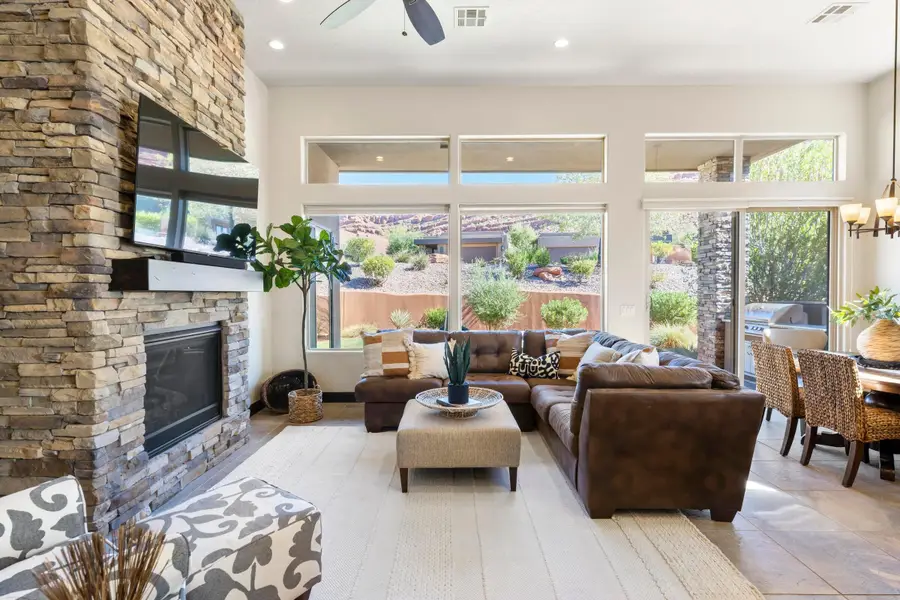 2139 W Cougar Rock Cir #197, Saint George, UT 84770 - #2