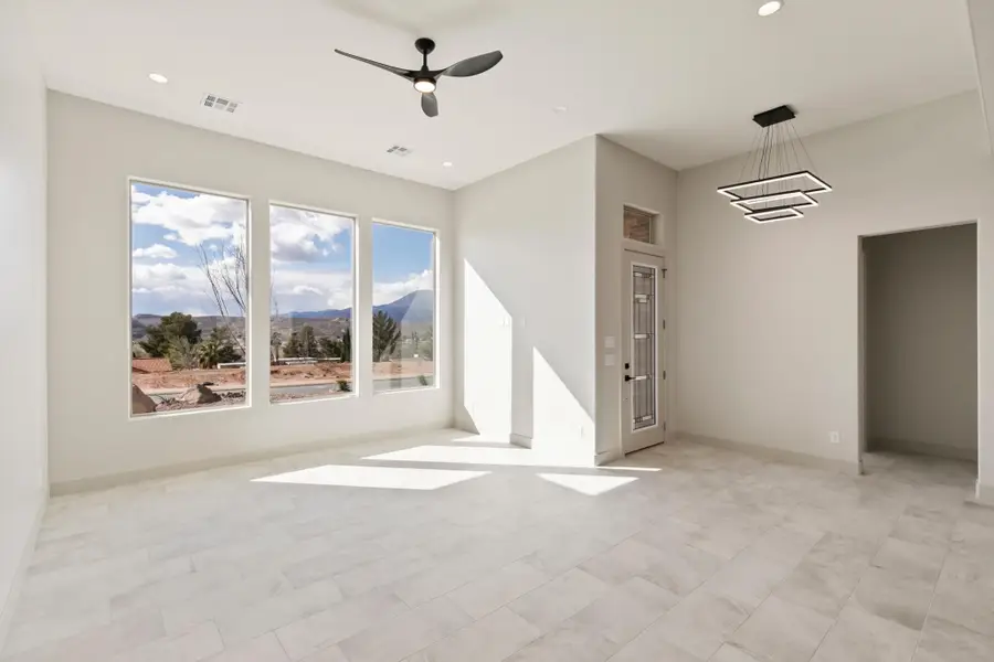 366 N 200 E, La Verkin, UT 84745 - #3