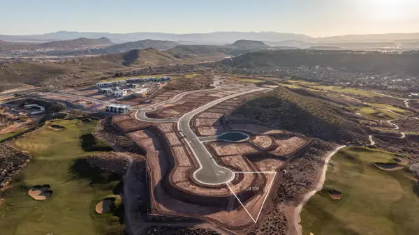 1711 N Golden Bear Way, Washington, UT 84780