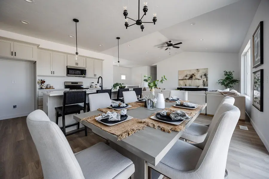 2427 E Morning Glory Way #Lot 421, Eagle Mountain, UT 84005 - #3