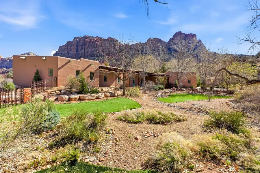 100 River Bend Cir, Springdale, UT 84767 - #3