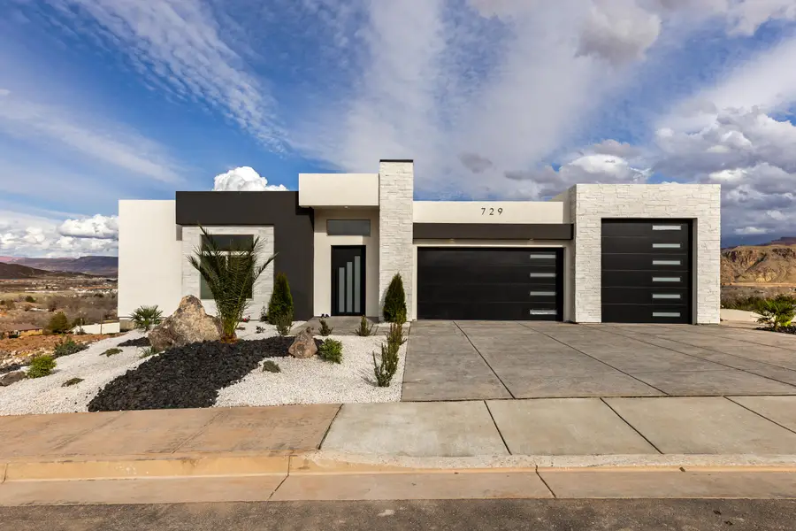 729 S 1360, Hurricane, UT 84737 - #2