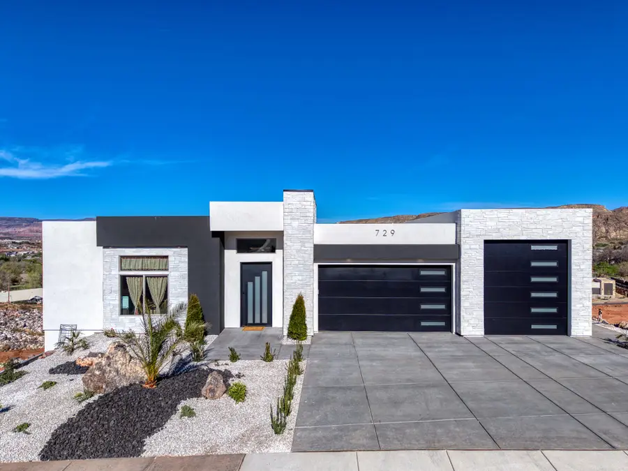 729 S 1360, Hurricane, UT 84737 - #3