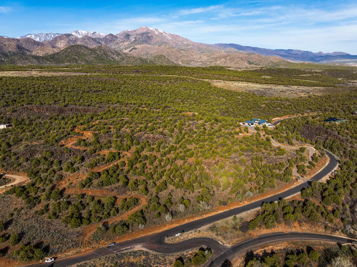 3138 S Juniper Way, New Harmony, UT 84757 - #1