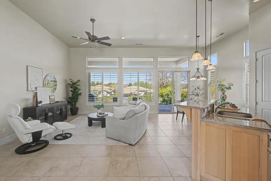 2335 W Sunbrook Dr #52, Saint George, UT 84770 - #3