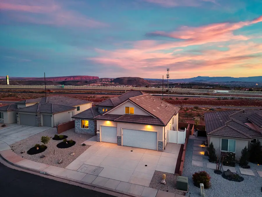 498 E Todd Place, Washington, UT 84780 - #2