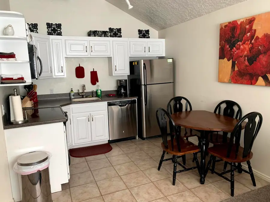 860 S Village Rd #B11, Saint George, UT 84770 - #2