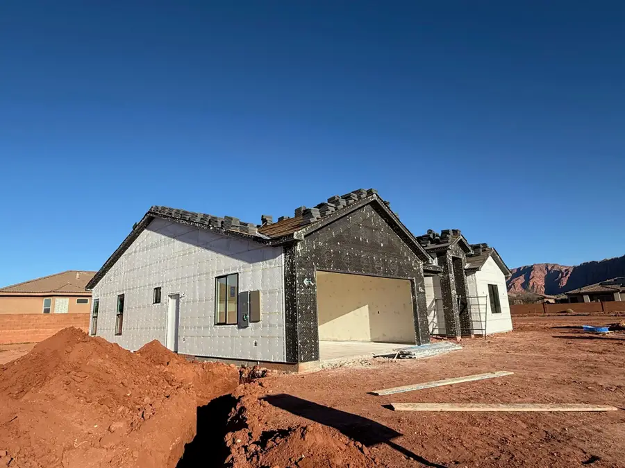 525 S Serenity Cir, Ivins, UT 84738 - #3
