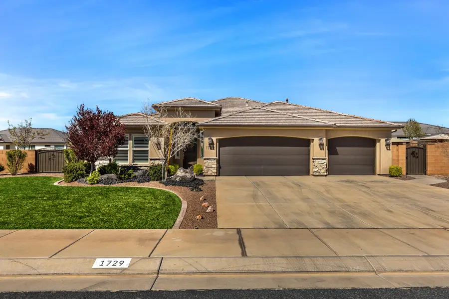 1729 County Canyon Dr, Saint George, UT 84790 - #2