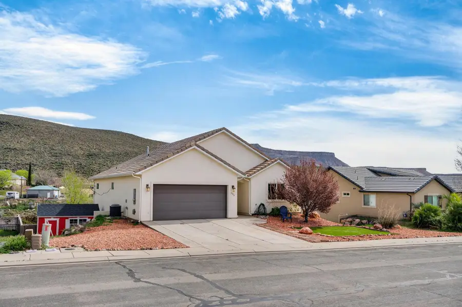 735 S Peachtree Dr, Toquerville, UT 84774 - #3