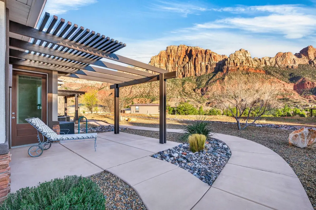 101 Trapper Cir #F, Springdale, UT 84767 - #1