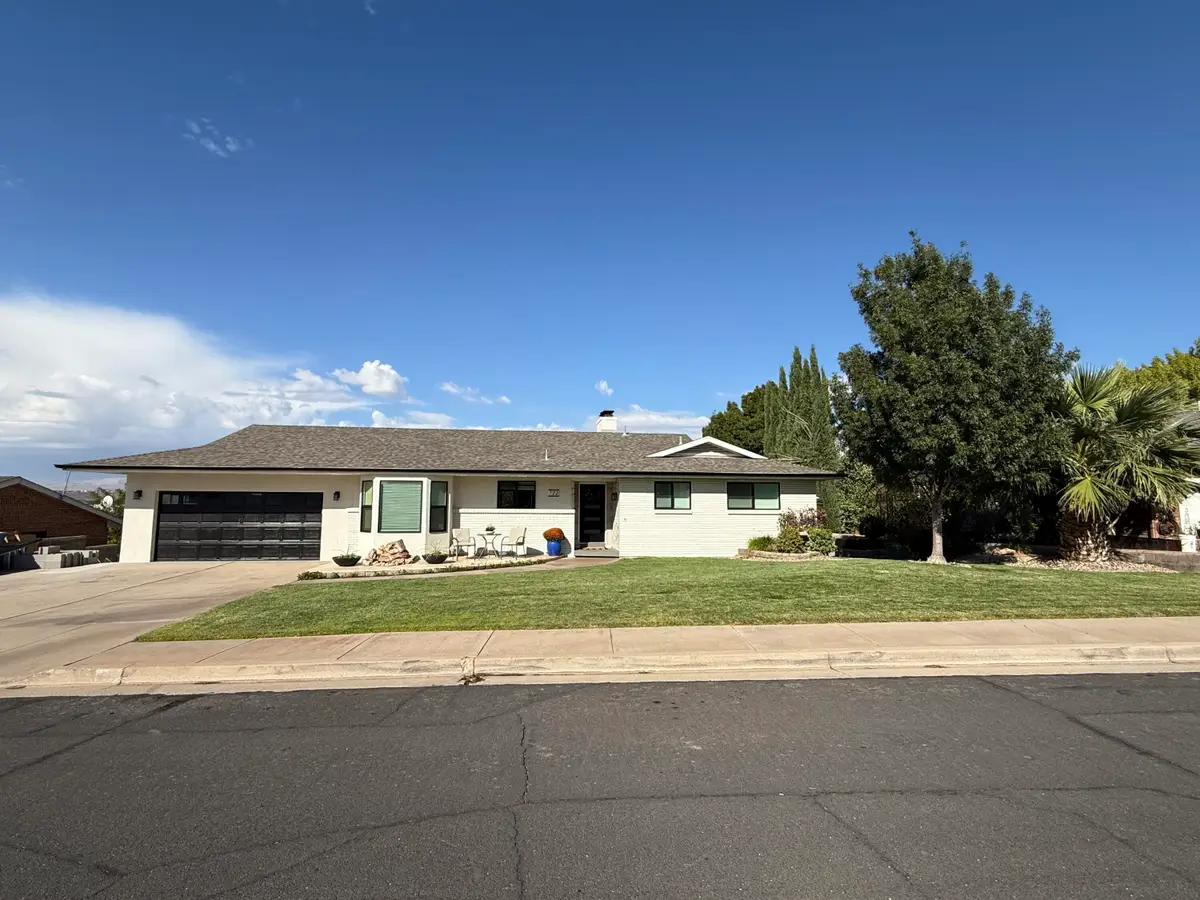 722 S Staheli Dr, Washington, UT 84780 - #1
