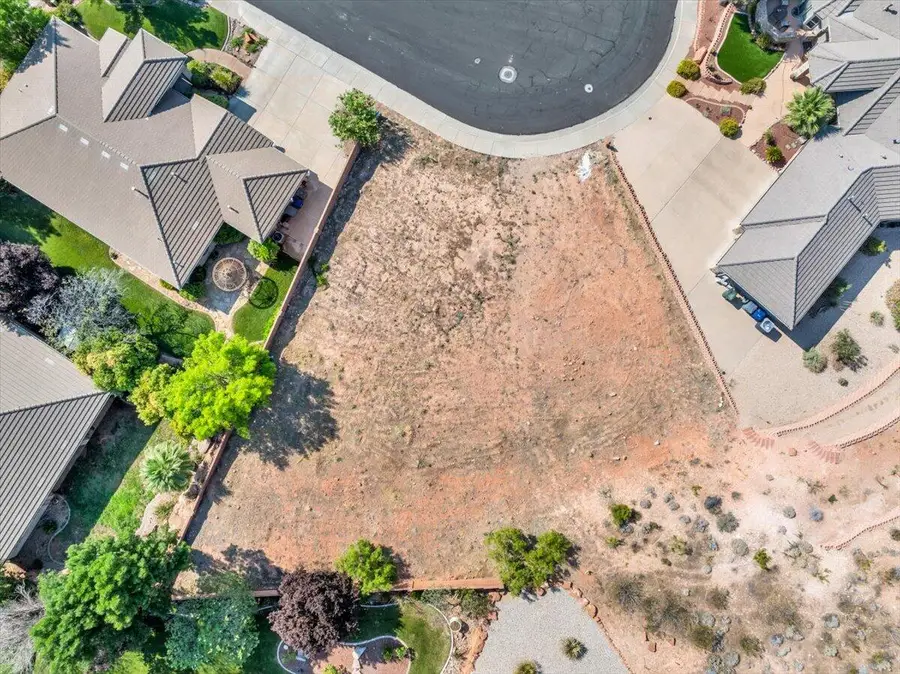 W Montezuma Cir, Washington, UT 84780 - #2