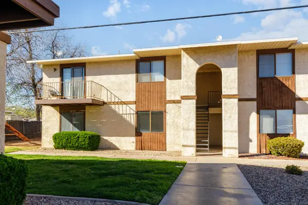 462 W 300 N #8, St George, UT 84770