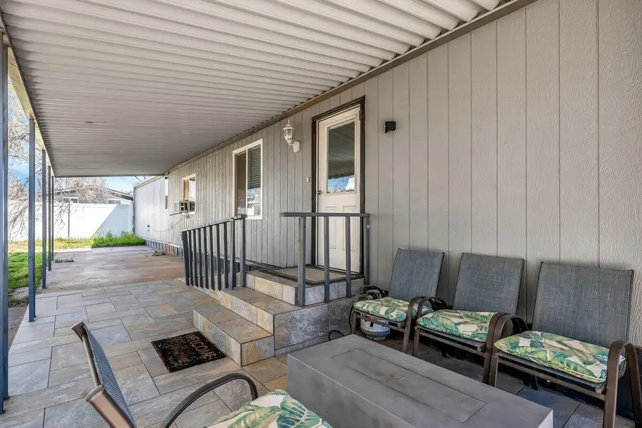 326 W 30 N, La Verkin, UT 84745 - #3