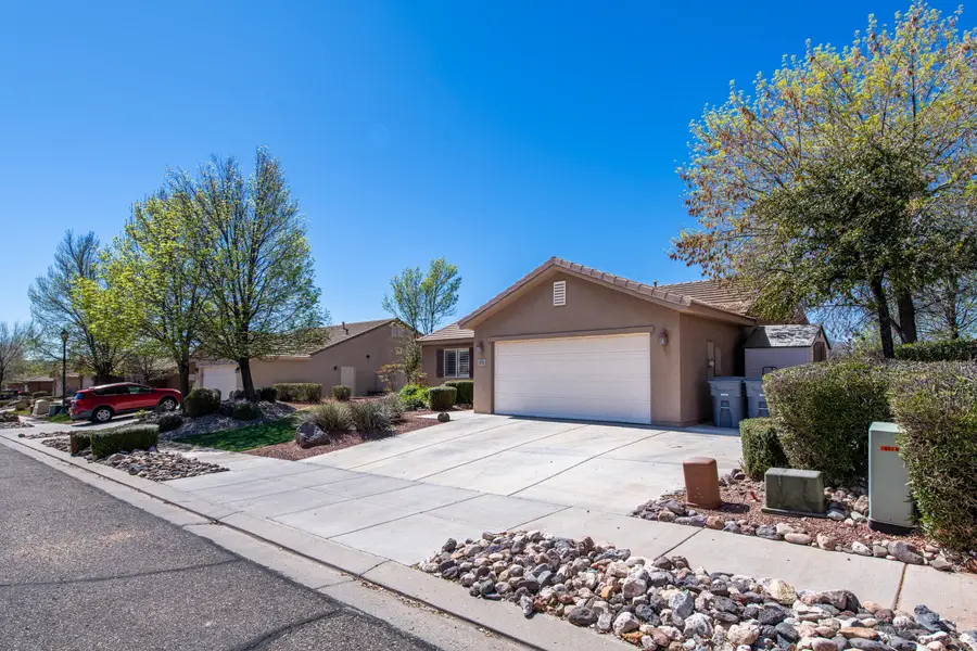 1393 N 2200 St W, Saint George, UT 84770 - #2