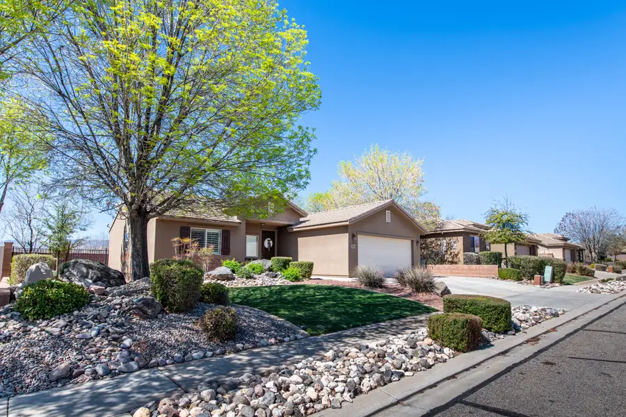 1393 N 2200 St W, Saint George, UT 84770 - #3
