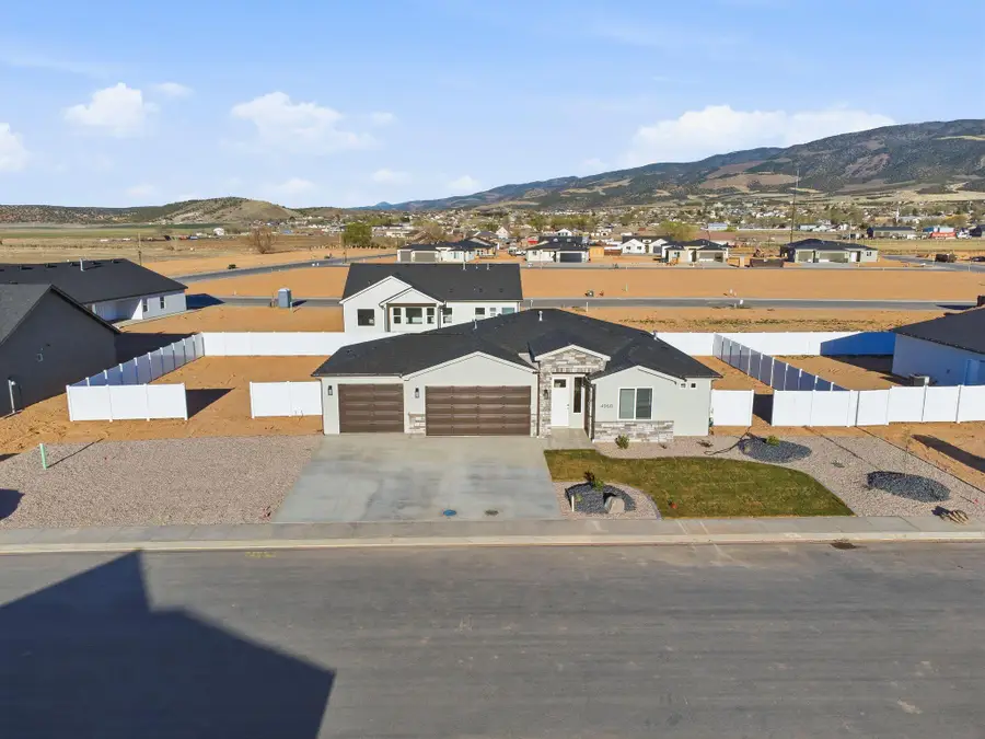 4968 N Remington Rd, Enoch, UT 84721 - #3