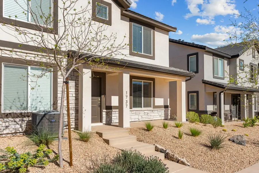 1737 S Devils Garden Ln, Washington, UT 84780 - #2
