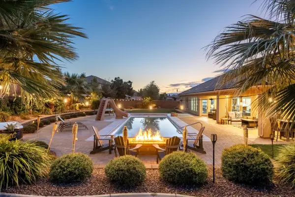 2251 S Coyote Lp, Washington, UT 84780