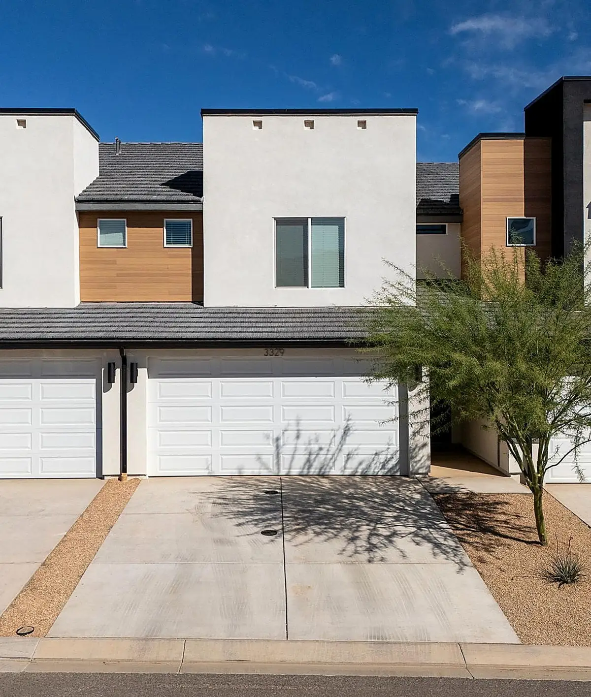 3329 E Big Bend Ln, Washington, UT 84780 - #1
