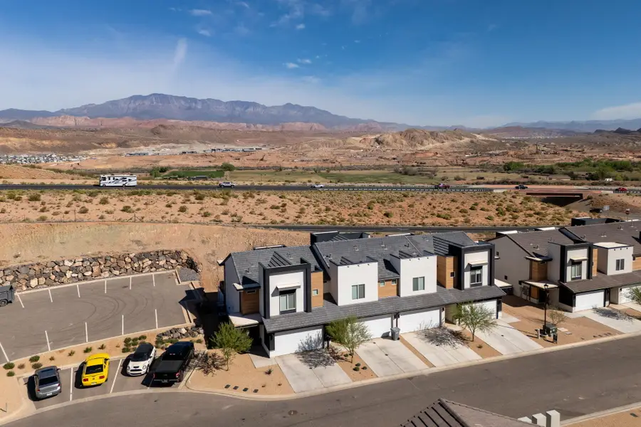 3329 E Big Bend Ln, Washington, UT 84780 - #2