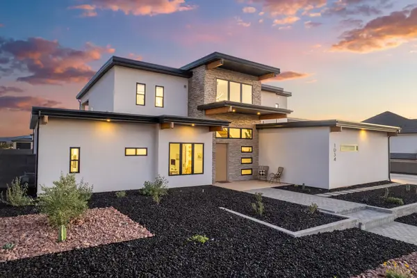 1034 Rusted Creek Cir, Washington, UT 84780