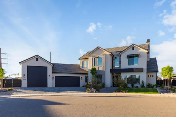 619 E Royal Ridge Dr, Washington, UT 84780