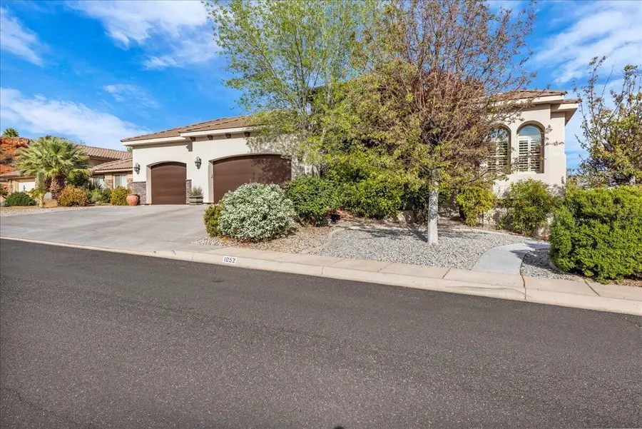 1052 N 1830 E Cir, Saint George, UT 84770 - #3