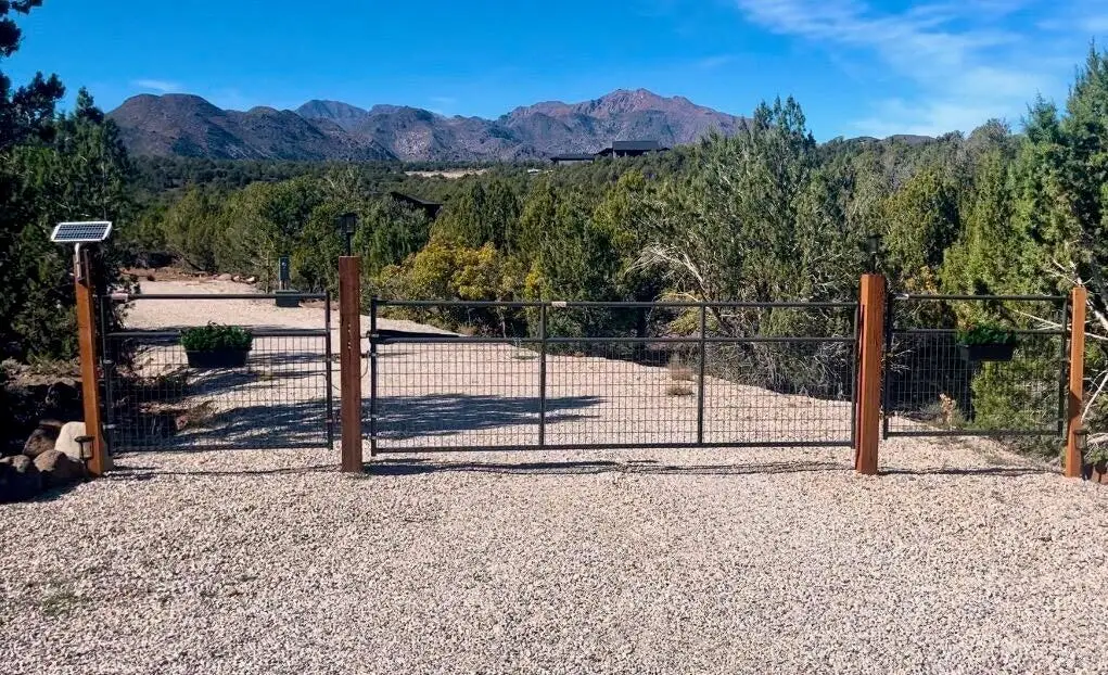 3842 S Canyon Cove, New Harmony, UT 84757 - #1