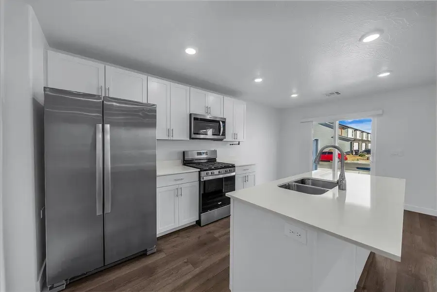 384 W 2050 N #33, Cedar City, UT 84721 - #2