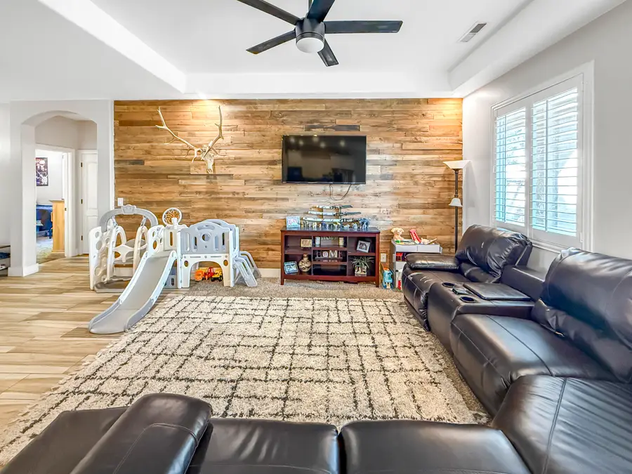 103 W Harvest Ln, Washington, UT 84780 - #3