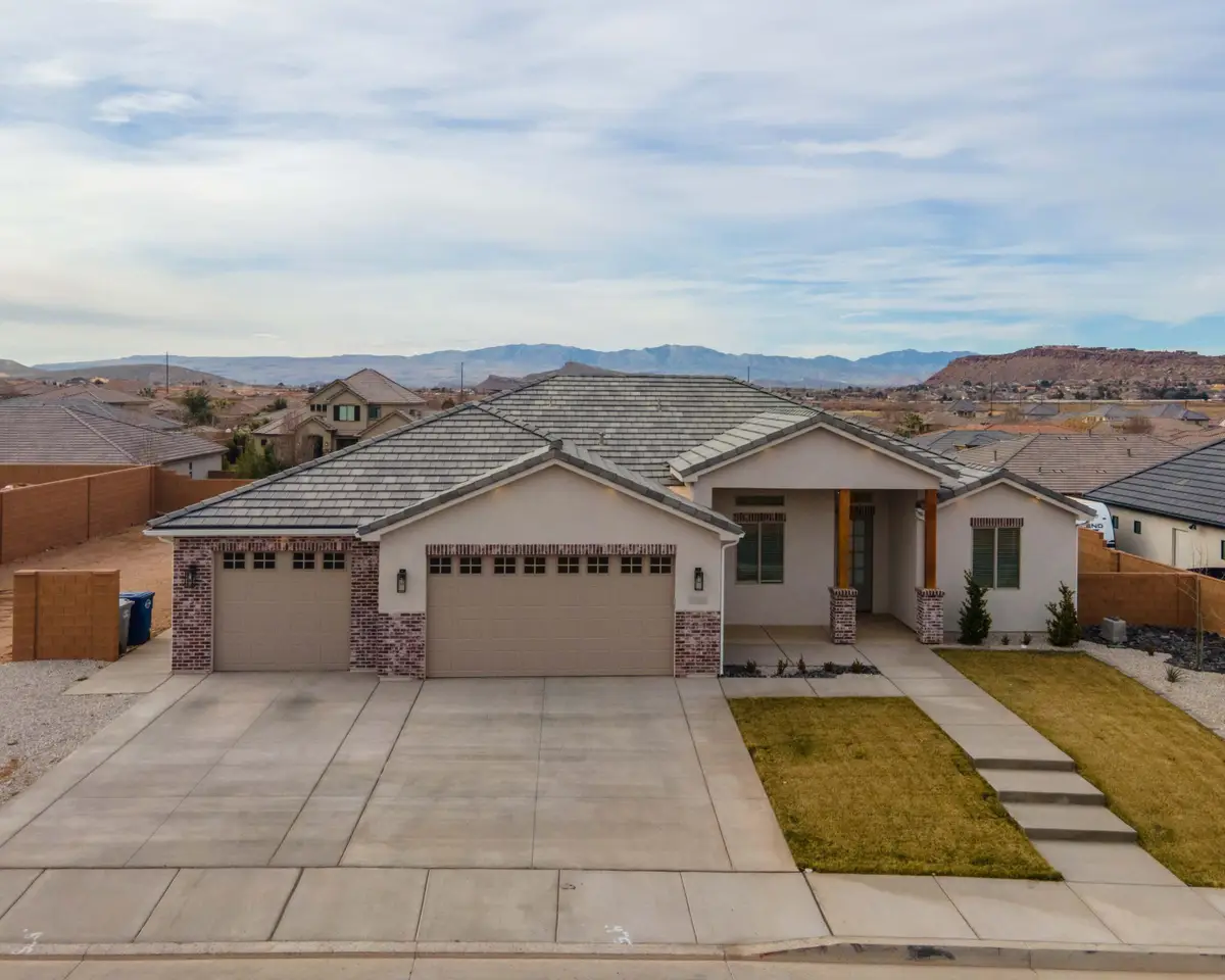 2628 S 3210 E, Saint George, UT 84790 - #1