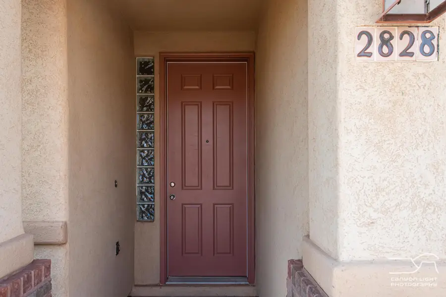 2828 E Slick Rock Rd, Washington, UT 84780 - #3