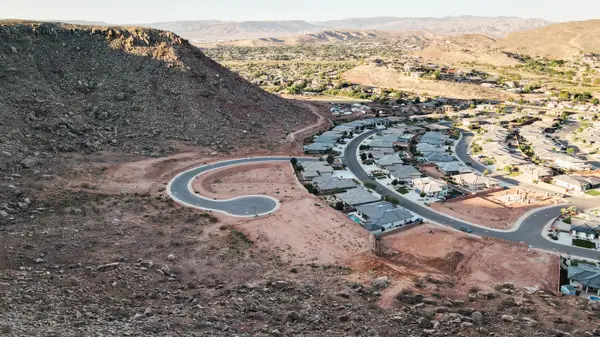 1658 Schrund Cir, St George, UT 84790