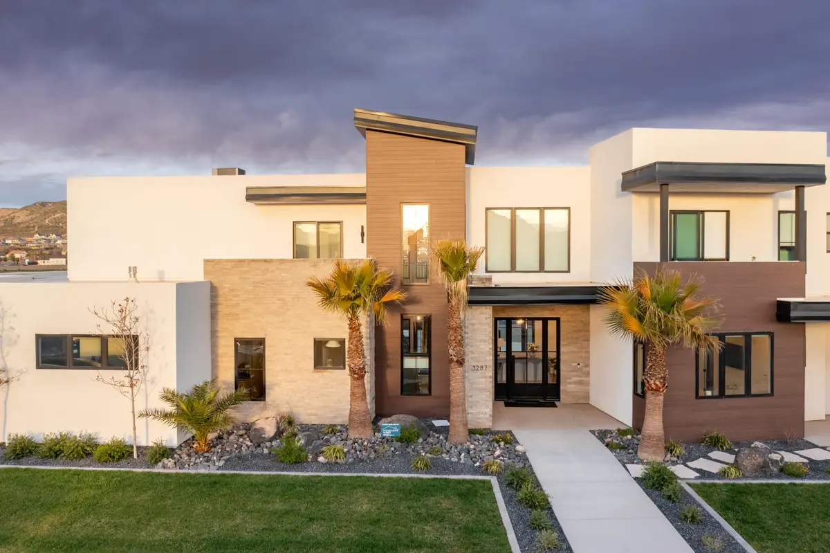 3287 S Stamsund Ln, Washington, UT 84780 - #1