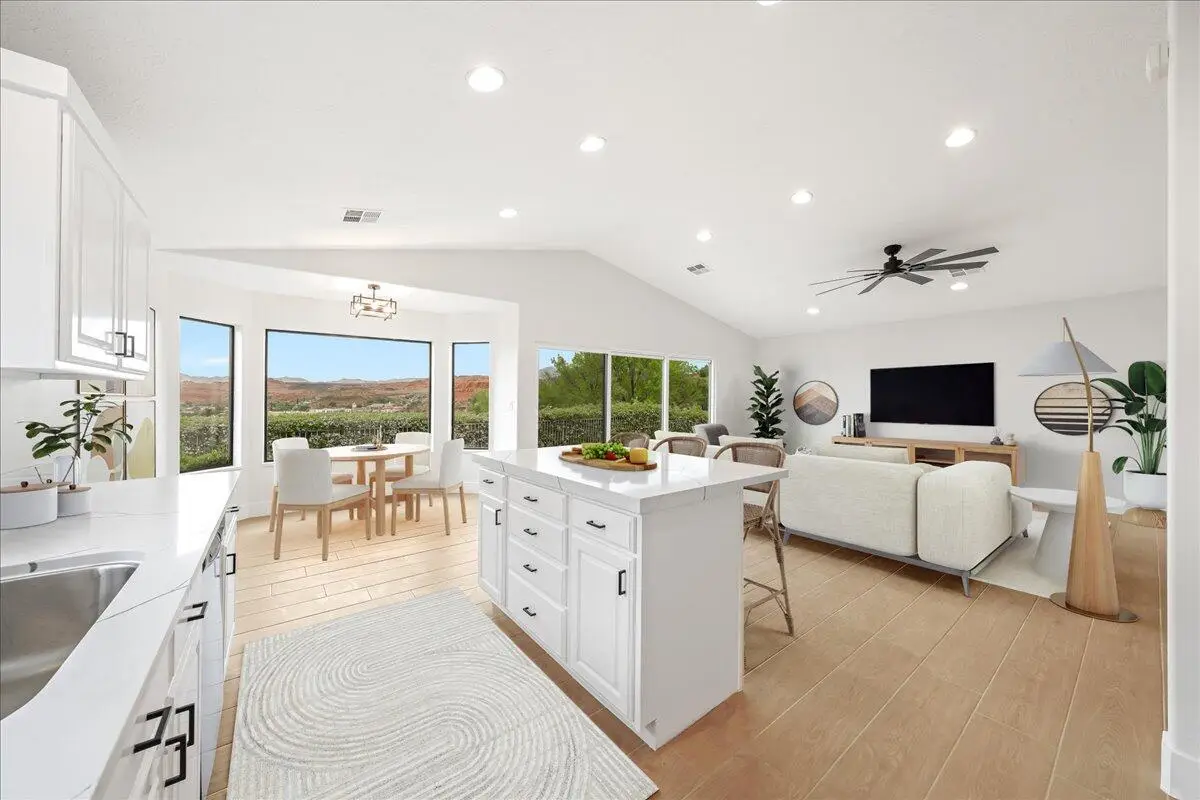 872 W 680 N, Saint George, UT 84770 - #1