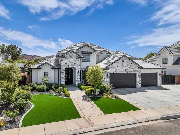 2498 E Arbor Dr, St George, UT 84790