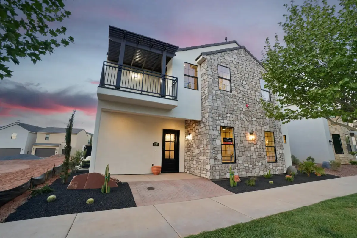 4346 W Canterbury Rd, Hurricane, UT 84737 - #1