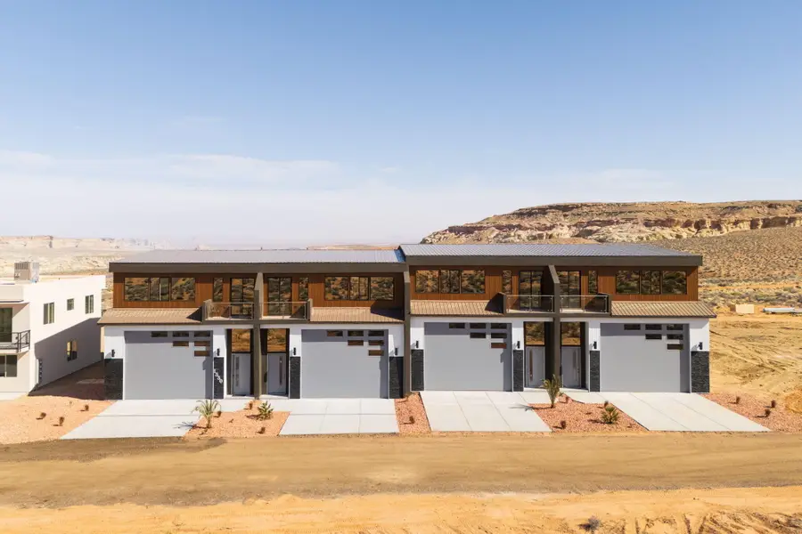 1330 E Lone Rock, Big Water, UT 84741 - #2