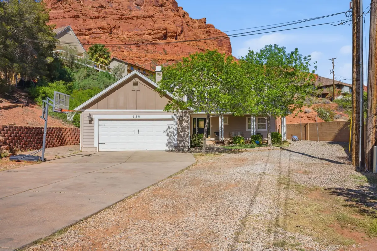 628 N 400 W, Saint George, UT 84770 - #1