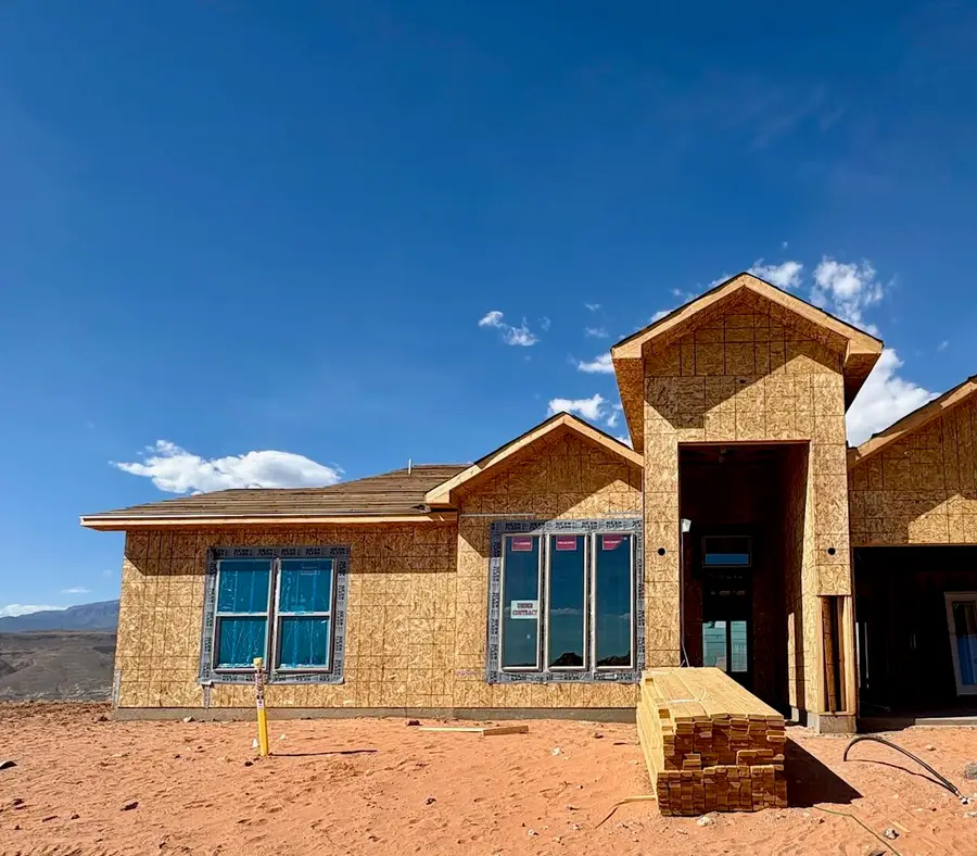 2815 W 310, Hurricane, UT 84737 - #2