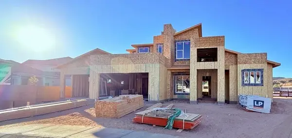 767 S Shunes Creek Cir, Washington, UT 84780