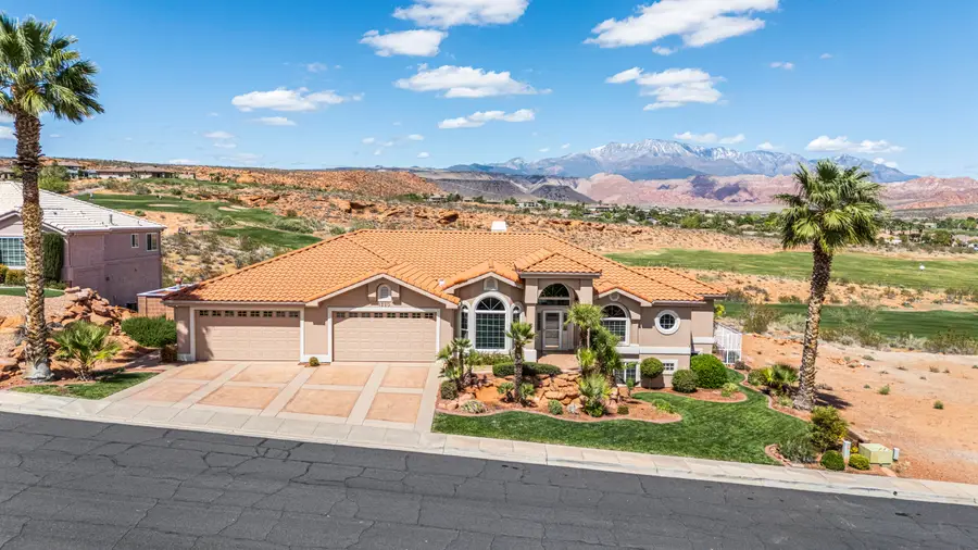 1220 W Tee Lp, Washington, UT 84780 - #3